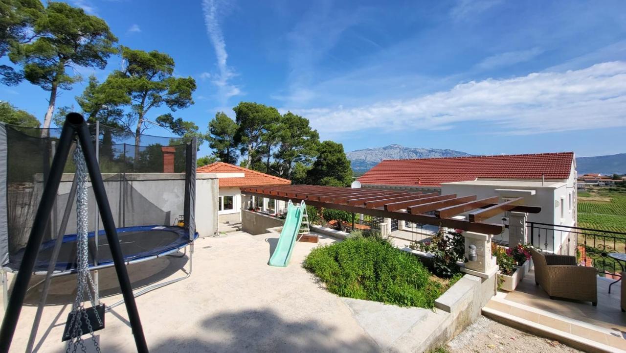 Villa Apartments Mate Cebalo Lumbarda Exterior foto